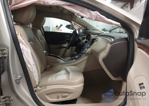 2012 Buick Lacrosse Leather Group z USA, uszkodzony, nr VIN 1G4GC5E38CF305586